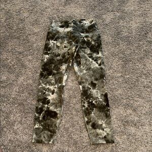 Lululemon Athletica Green and White Leggings